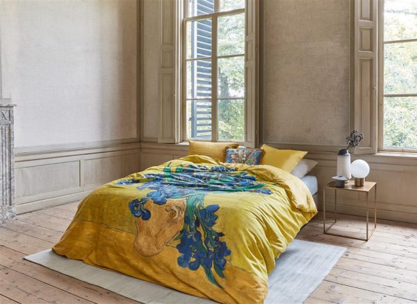 Beddinghouse x Van Gogh Museum dekbedovertrek Irises yellow