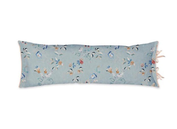 Pip Studio sierkussen Tokyo Blossom light blue 30x90