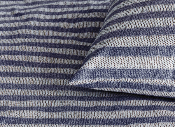Ariadne at Home dekbedovertrek Knit Stripes blauw